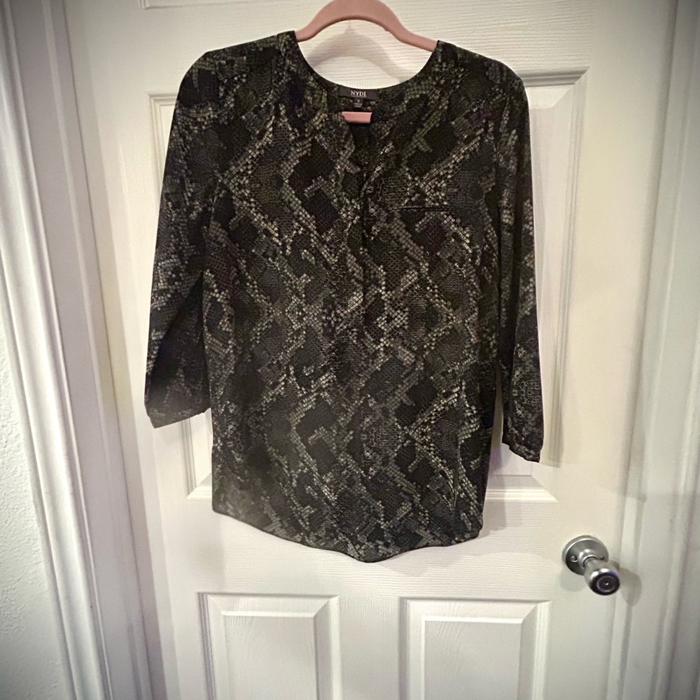 NWOT - NYDJ Black and Gray Semisheer Snake Print Blouse